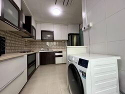 Blk 548 Jurong West Street 42 (Jurong West), HDB Executive #632437271